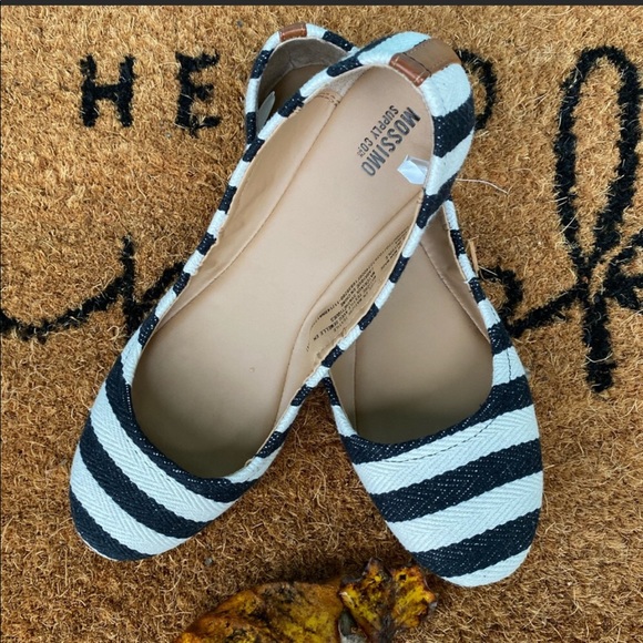 (Missimo) Striped Flats - Picture 4 of 4
